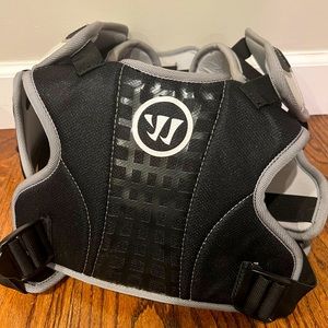 Lacrosse Chest Guard Boys Size large 
Warrior Rabil Next Preowned